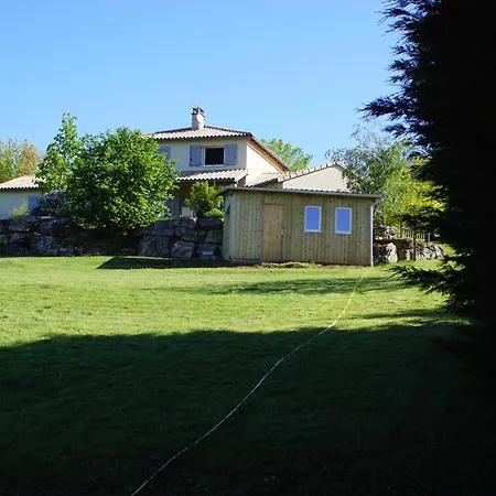 לינה וארוחת בוקר Les Logis De Lea