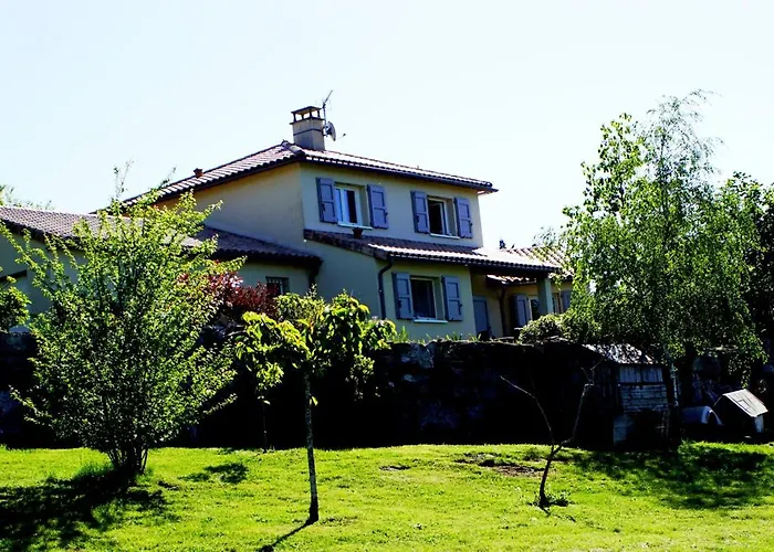 Les Logis De Lea Bed and Breakfast Saint-Beauzely