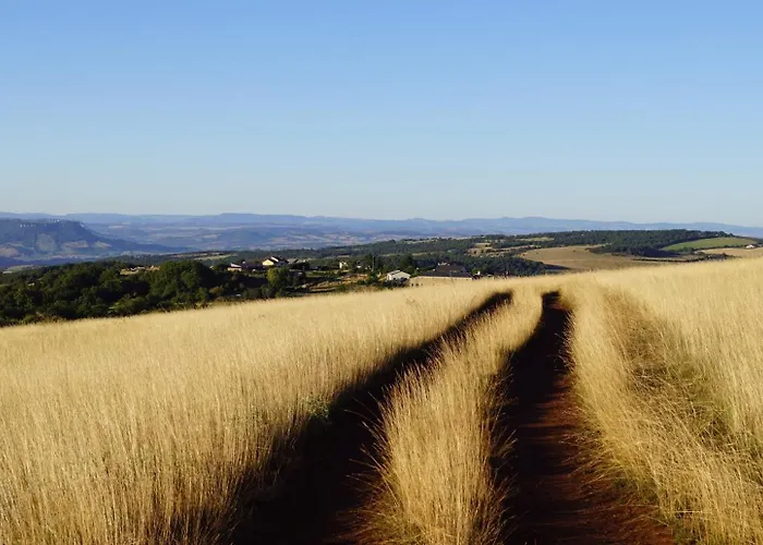 Les Logis De Lea Bed and Breakfast Saint-Beauzely