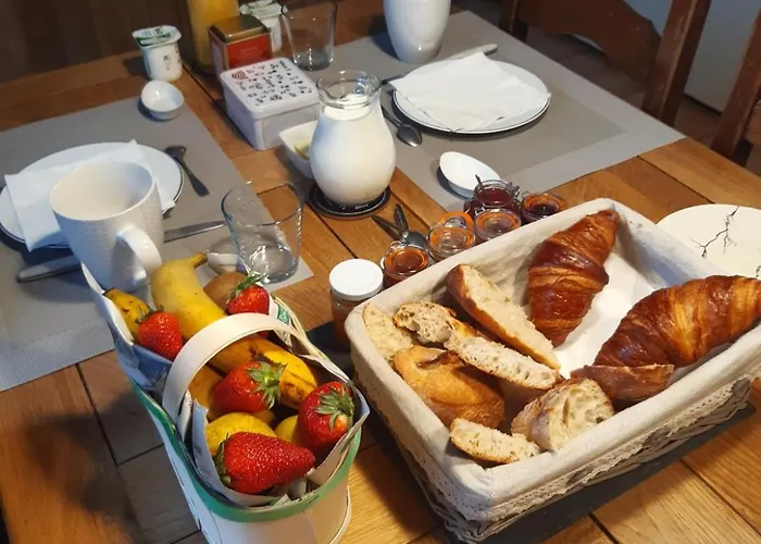 Les Logis De Lea Bed and Breakfast