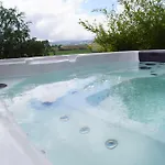 Les Logis De Lea Bed & Breakfast Saint-Beauzely