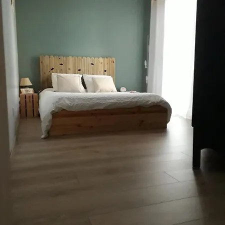 Bed & Breakfast Les Logis De Léa Saint-Beauzely