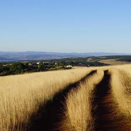 Les Logis De Lea Отель типа 
