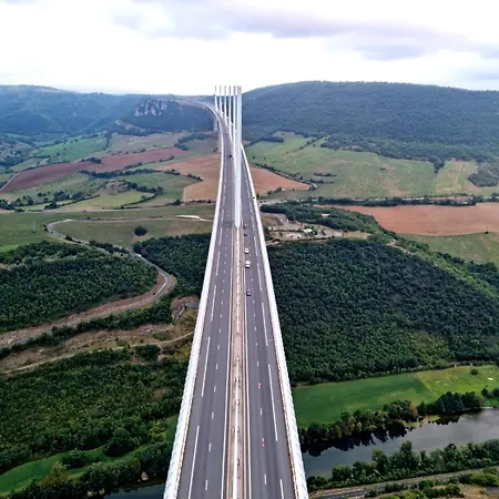 Les Logis De Lea Saint-Beauzely